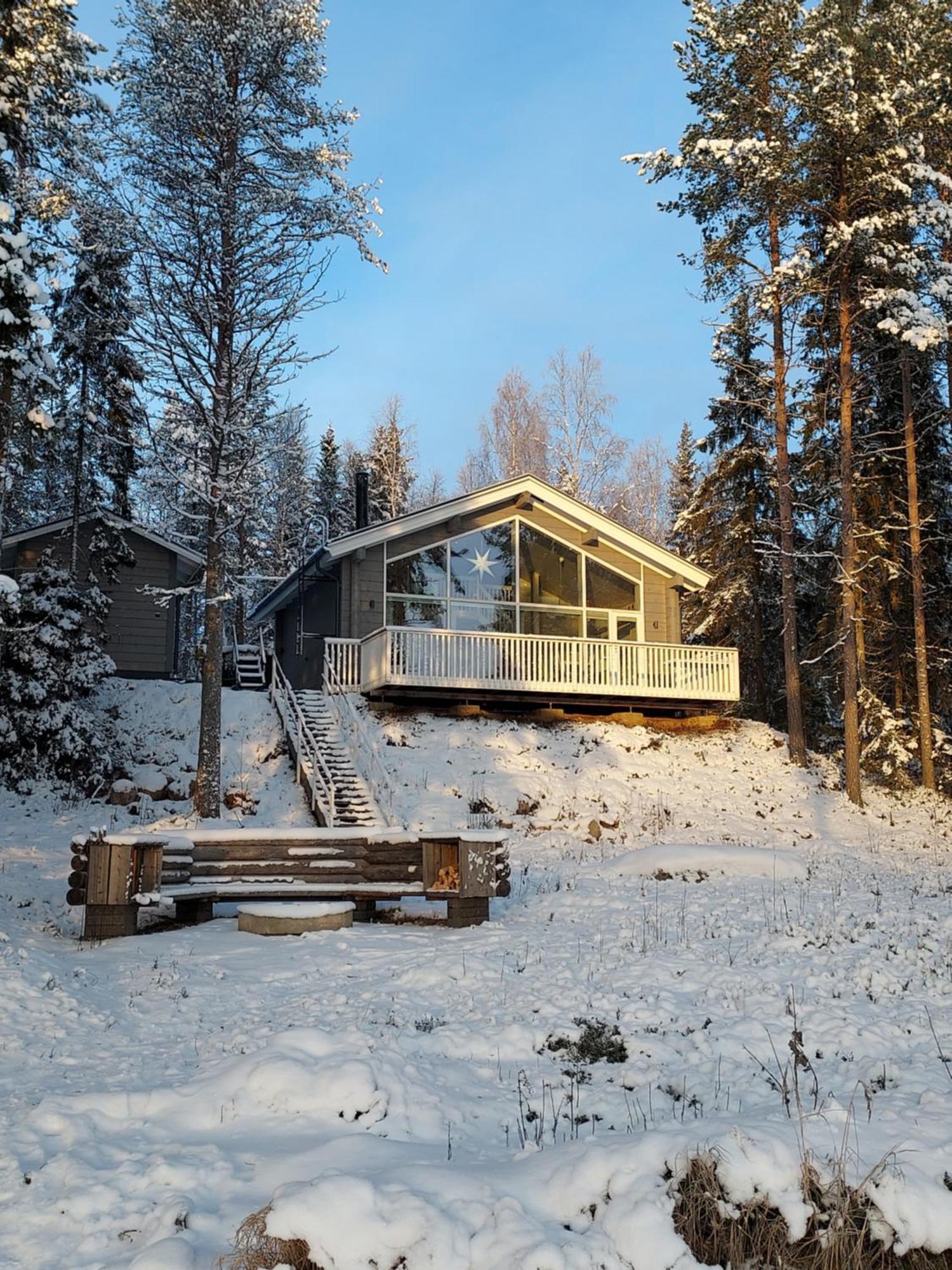 Villa Sirius Sieri, Nice Log-Cottage By The Lake Rovaniemi Esterno foto